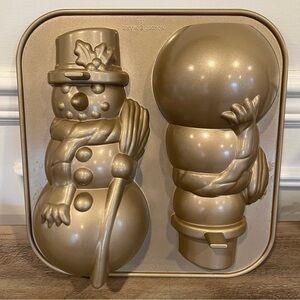 Williams Sonoma Snowman Cake Pan/Christmas Holiday Baking Mold/No Stick Aluminum